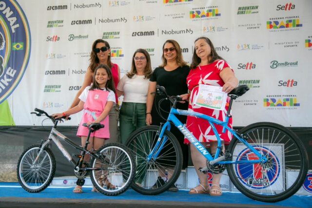 Concurso Cultural da CiMTB chega à etapa de Araxá com novidades e parceria da Houston Bike